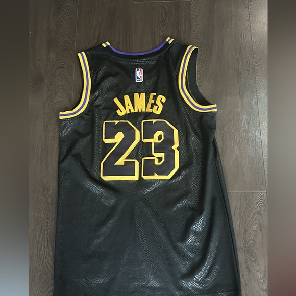 Lebron James black mamba jersey - Picture 4 of 4